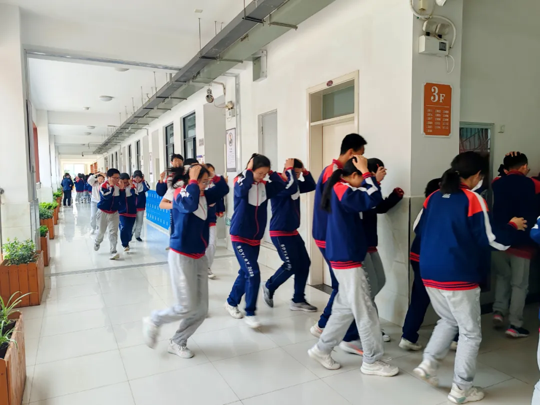 1763013889965623.png 微信图片_20251113140422_111_7.png